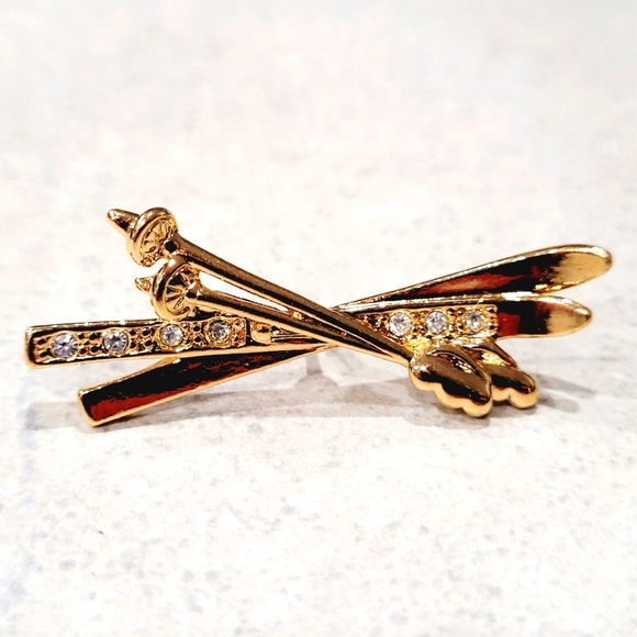 Avon Jewelry - Avon Winter Sports Pin Skis Pair of Gold Tones Skis pin with Rhinestones